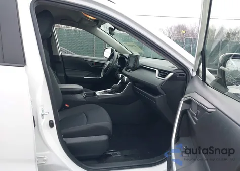 2020 Toyota Rav4 Hybrid Le z USA, uszkodzony, nr VIN JTMMWRFV0LD069842